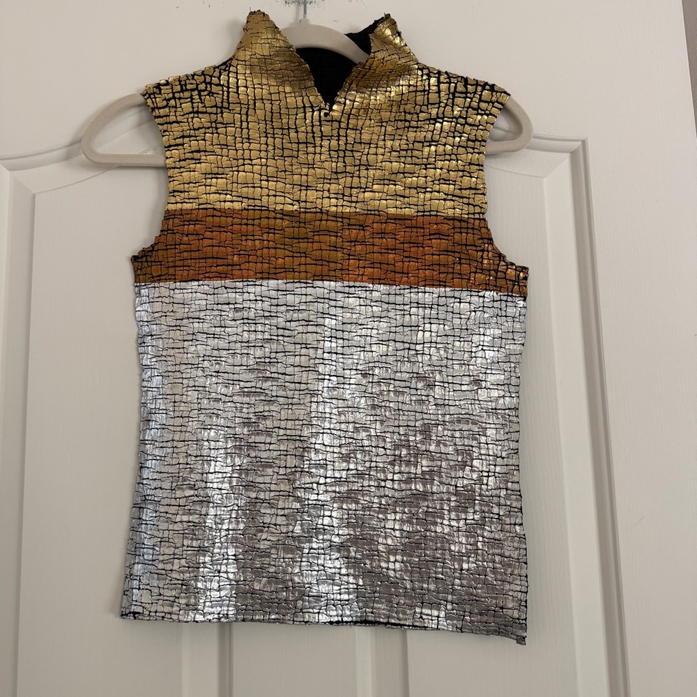 Metallic Silver and Gold Textured sleeveless blouse